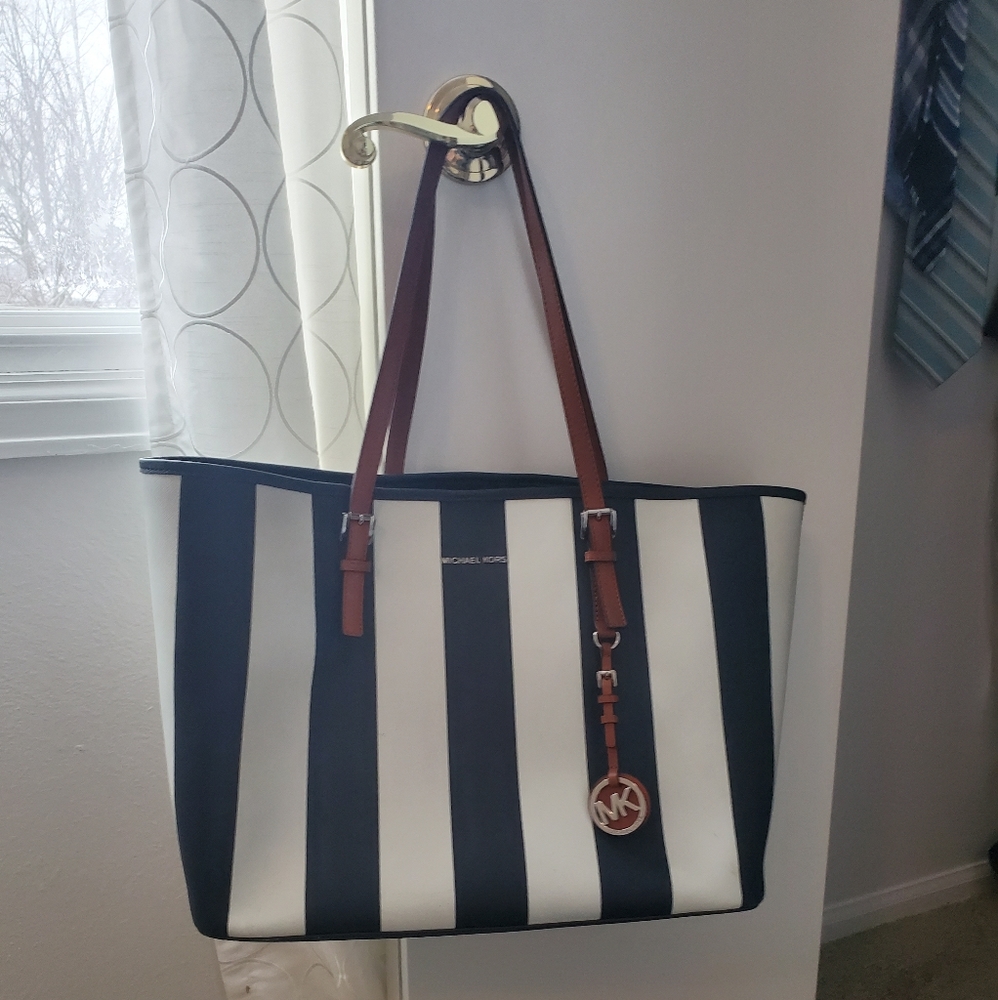 Large Michael Kors Tote